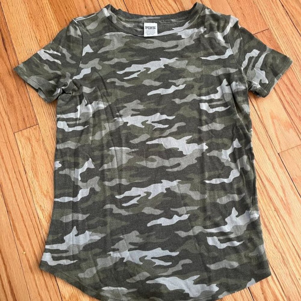 PINK by Victoria Secret Camo tee, XS